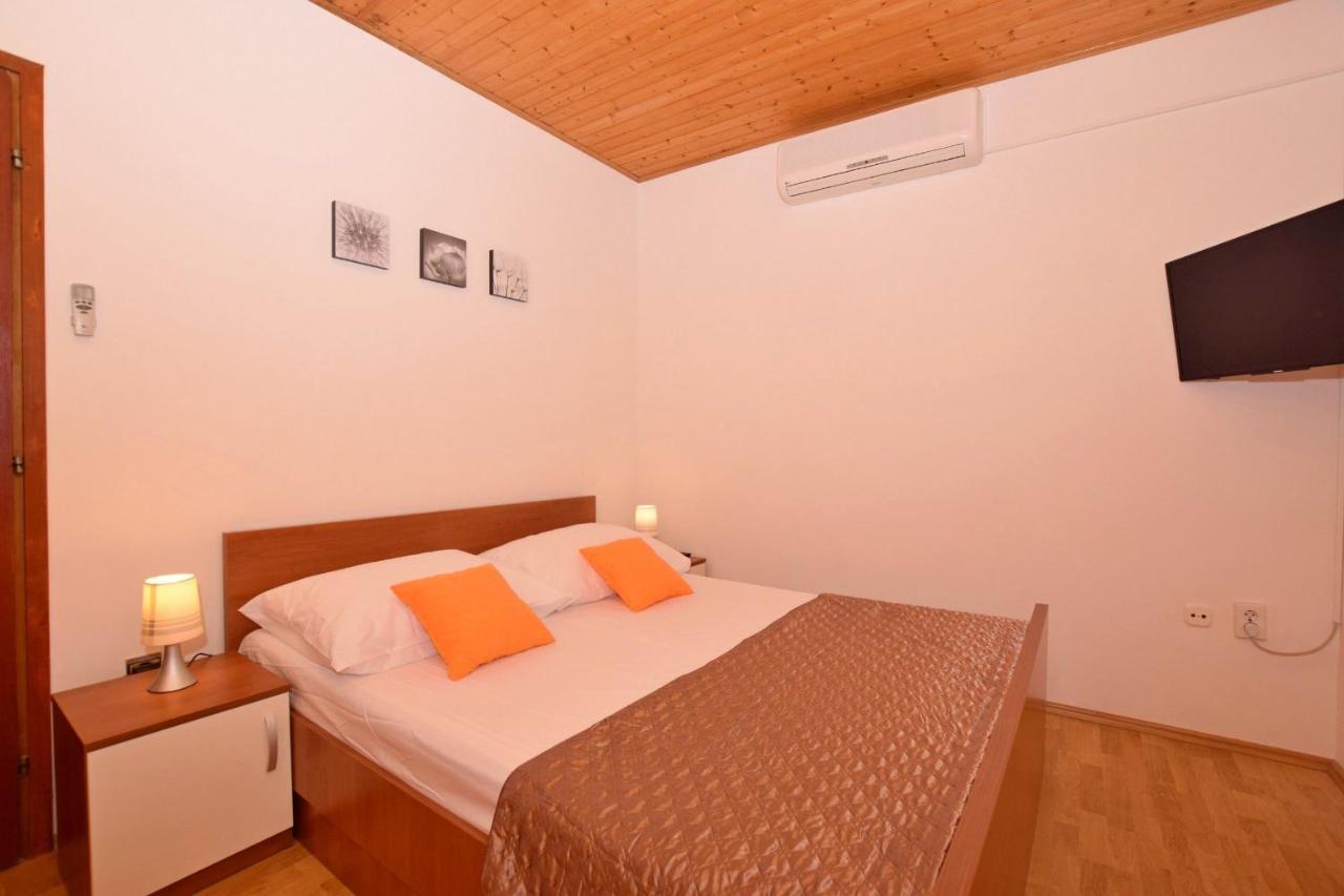 Apartments Andrija 皮罗瓦茨 外观 照片